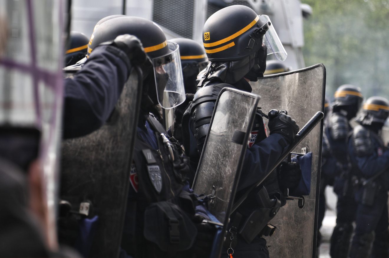 We’re Running Out of Effective Drugs to Fight Off an Army (Demo)